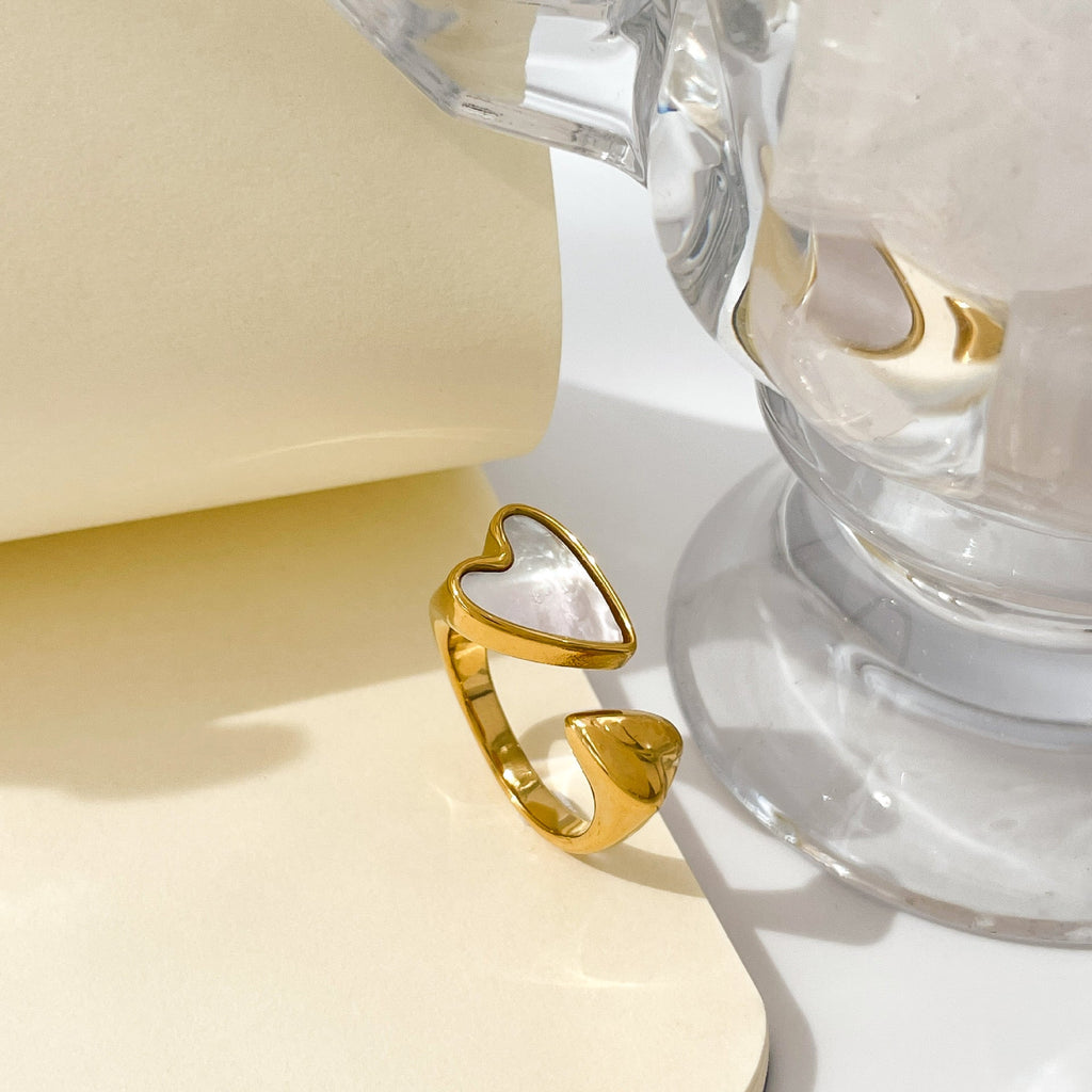 Leticia · Anillo de nácar ajustable