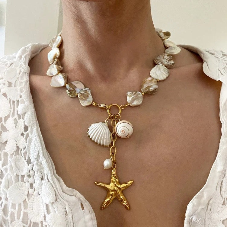 Mayra · Collar