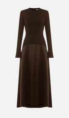 VESTIDO LARGO PUNTOY SATÉN MODELO CAFÉ