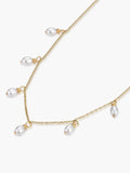 Clara · Collar de perlas
