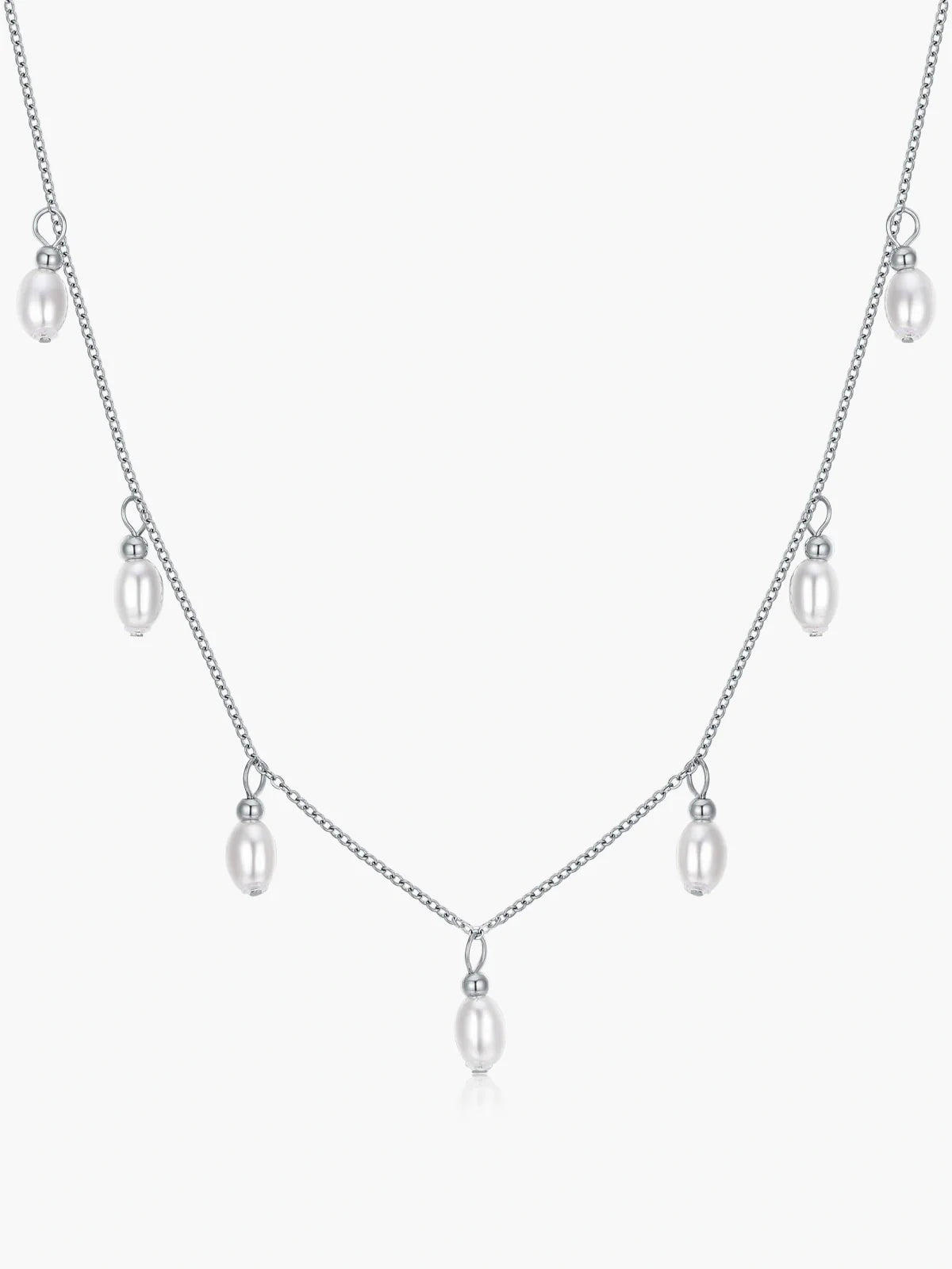 Clara · Collar de perlas
