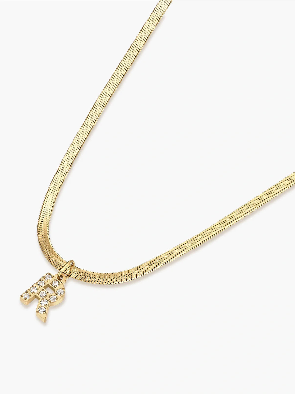 Pythona Charmed · Collar con inicial