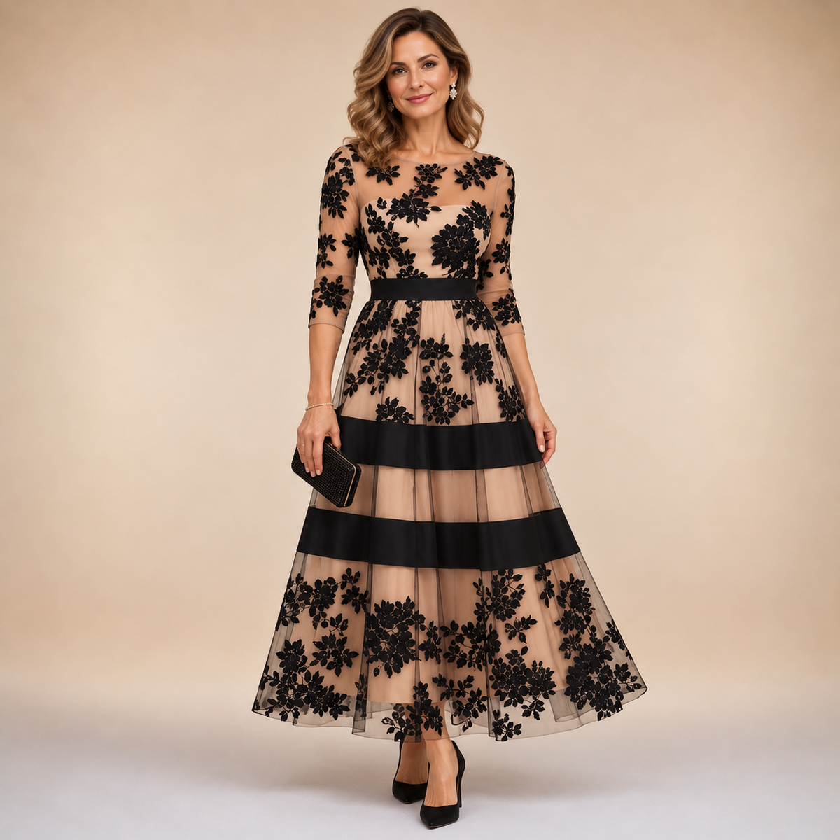 Adeline · Vestido midi de encaje floral
