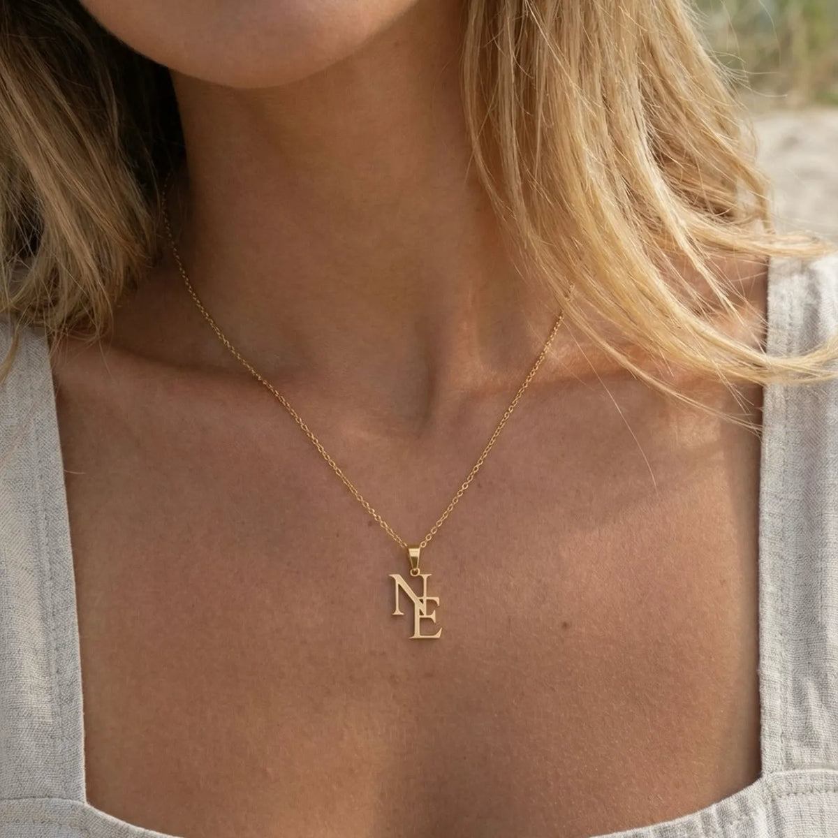 Maelyn · Collar con iniciales