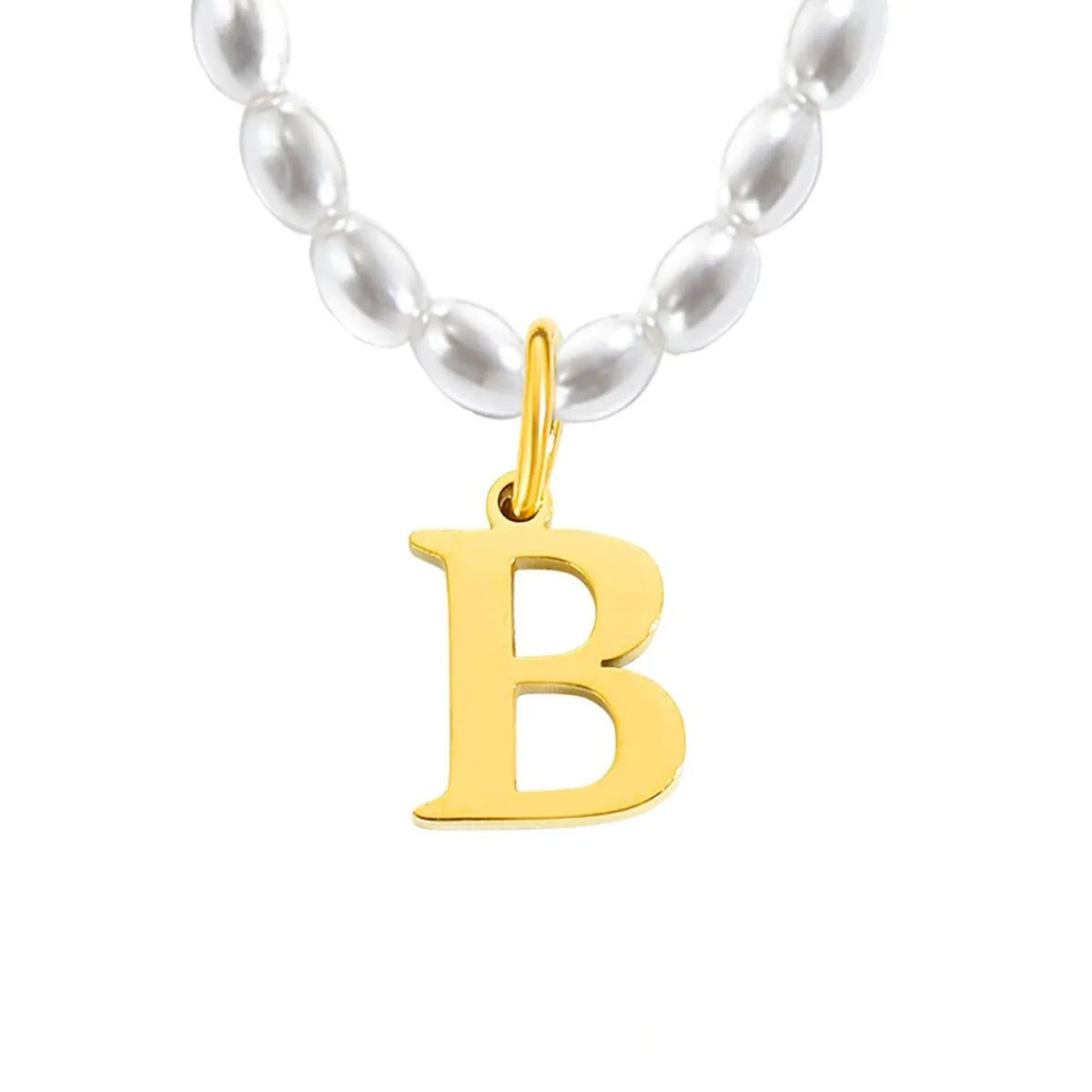 Elara · Collar de perlas con inicial