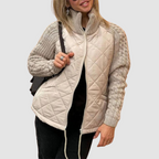 Carina · Chaqueta acolchada con punto en contraste