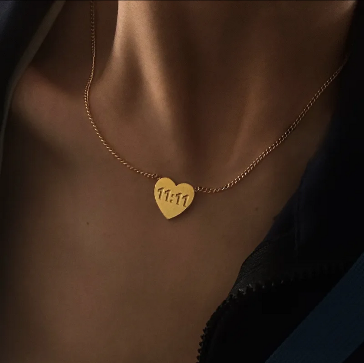 Collar 11:11