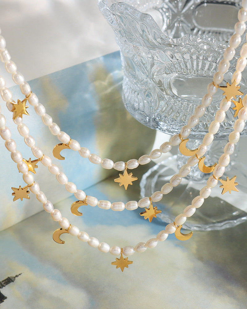 Tatiana · Collar