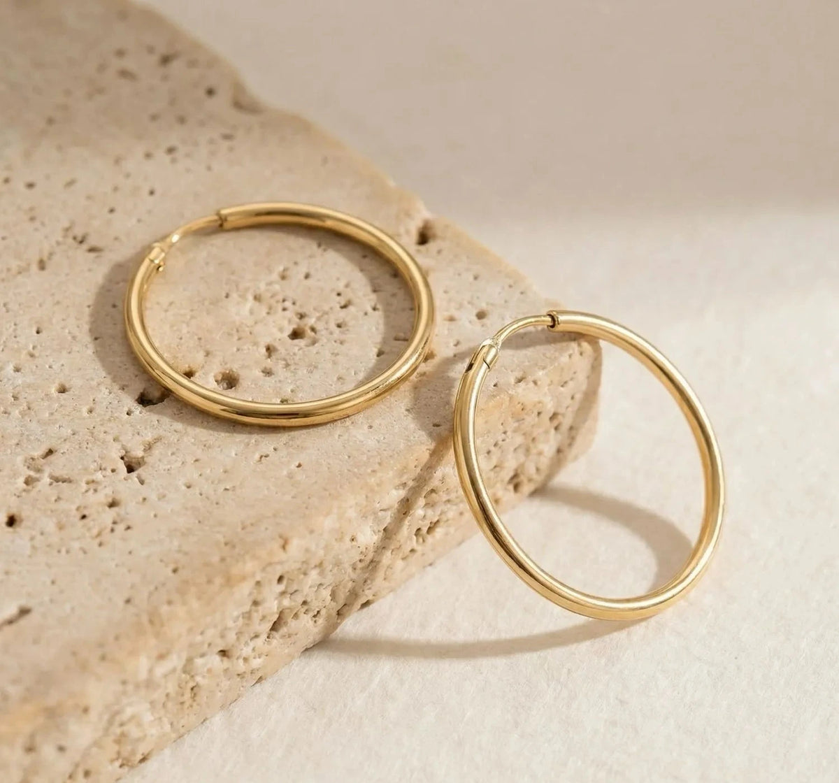 Abby - hoop earrings