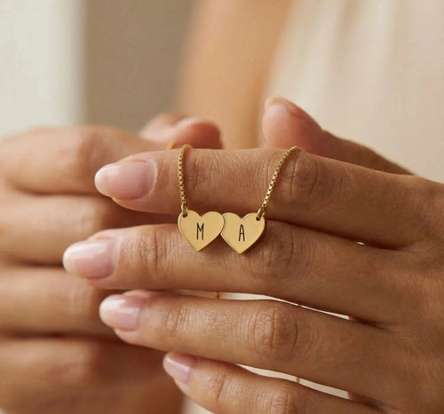 Adore Collar con corazones