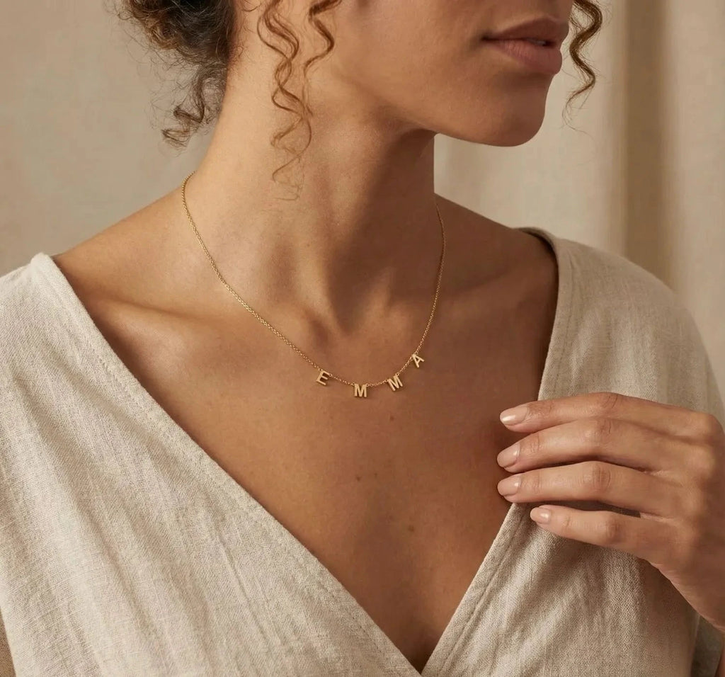 Belle - name necklace