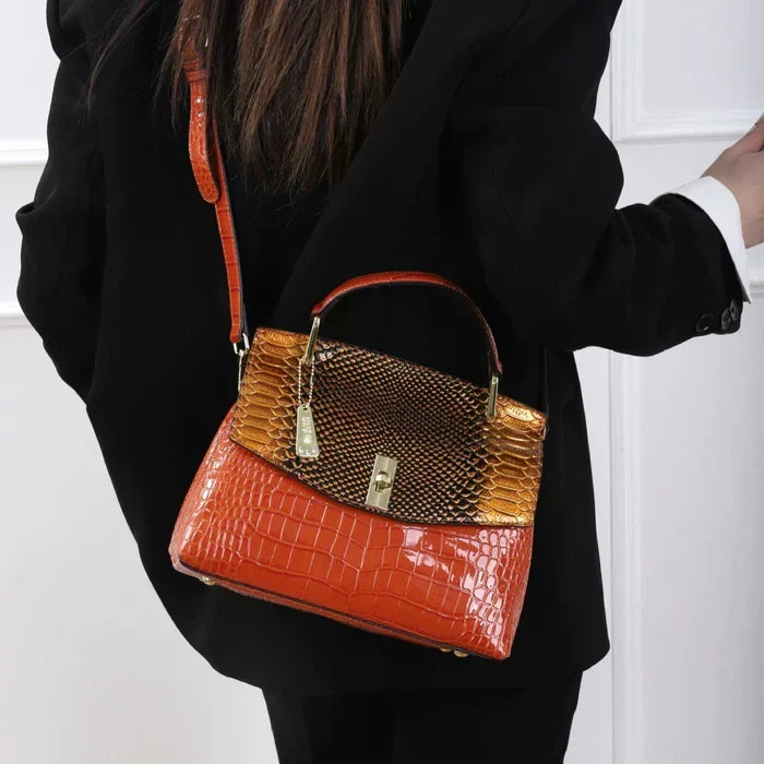 Crocelle · Bolso de hombro con textura efecto serpiente