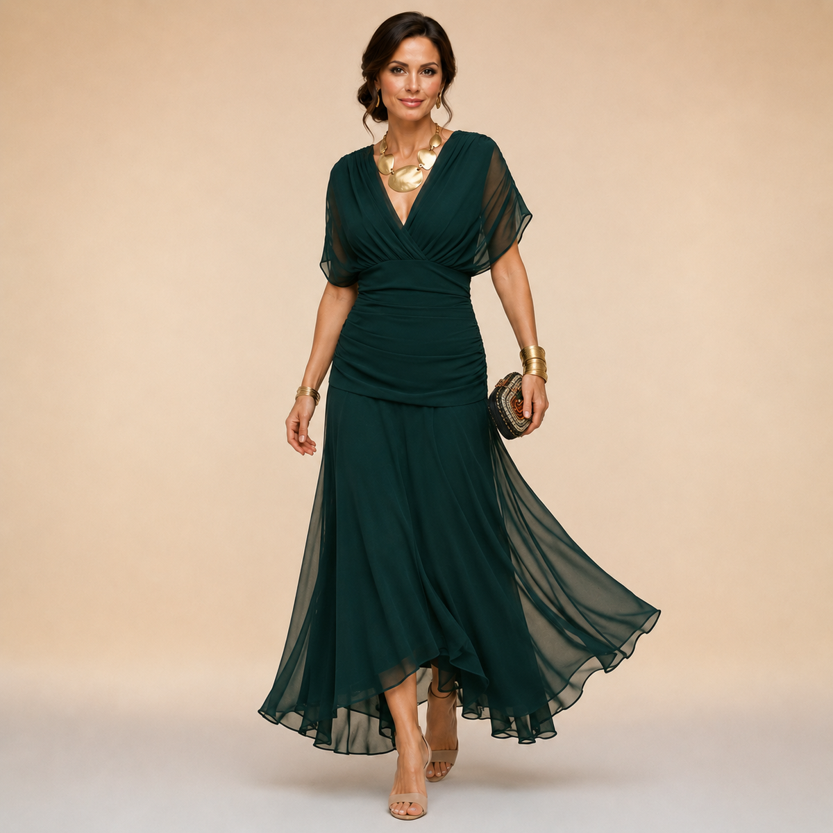 Elsa · Vestido largo con capas