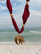 Amalfi · Collar