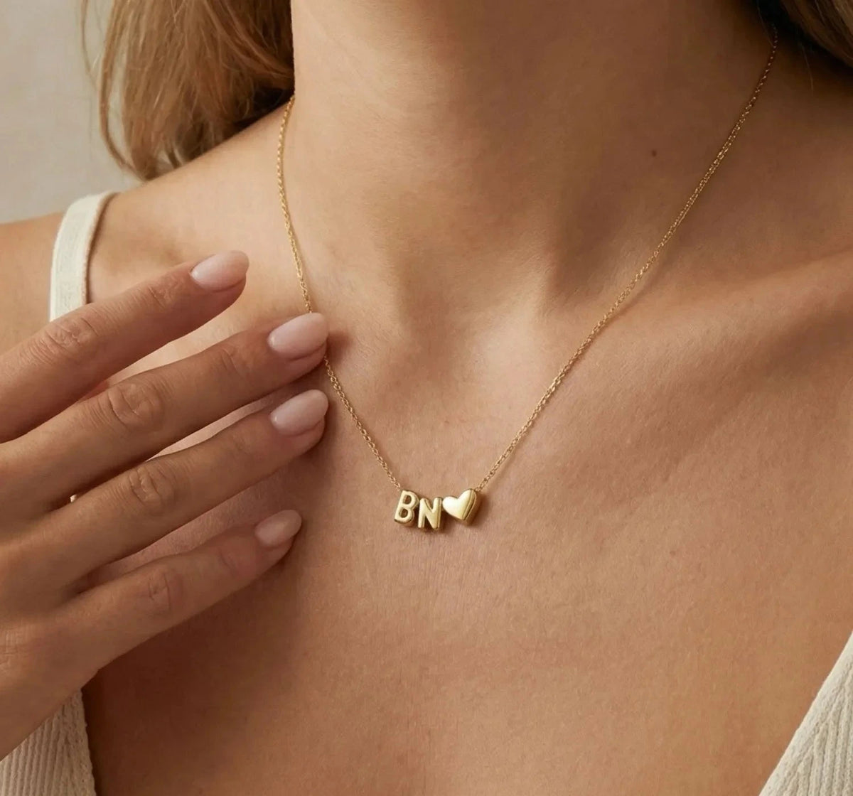 Elvira - name necklace