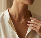 Fiona - pearl necklace
