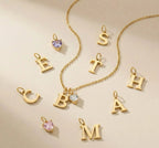 Milena Collar con piedra de nacimiento