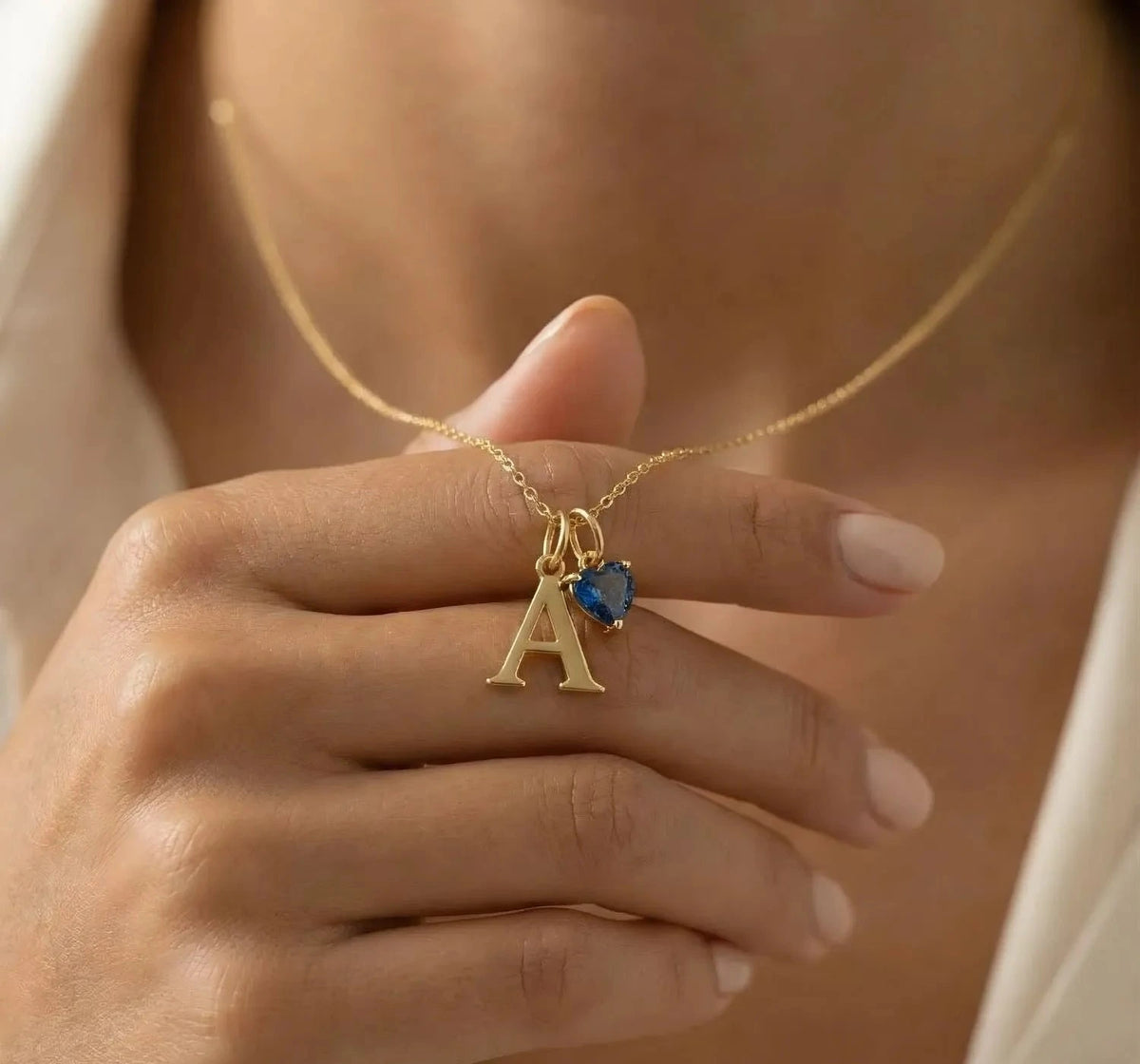 Milena Collar con piedra de nacimiento