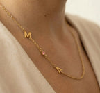 Sideways Collar con piedras de nacimiento