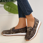 Elisa · Mocasín híbrido con hebilla