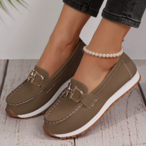 Estela · Mocasín con hebilla