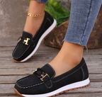 Eugenia · Mocasín con detalle de cadena