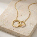 Taylor Twins · Collar de cadena