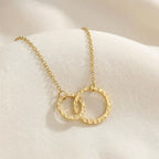Taylor Twins · Collar de cadena