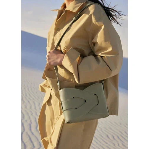 Vera · Bolso con asas y bandolera