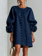 Kiera · Vestido corto azul marino con puños florales, vista frontal