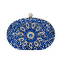 Celeste · Clutch con strass y detalle de nudo