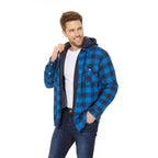 Hombre con la chaqueta Marcos en azul