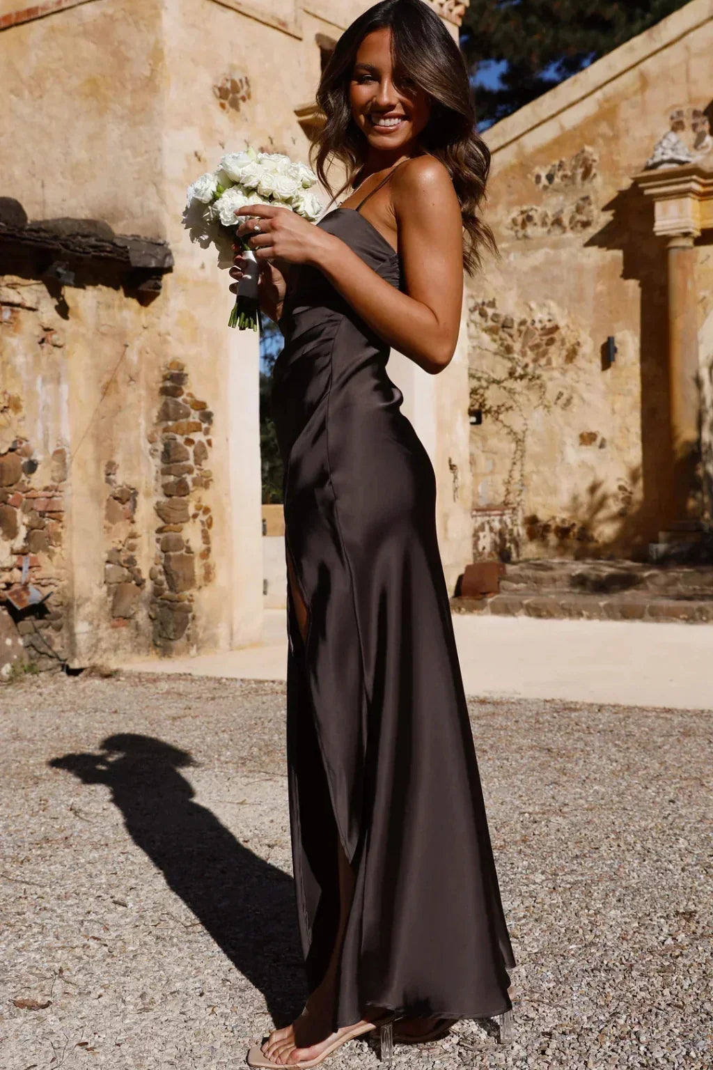 Aurelia · Vestido largo con escote cuadrado