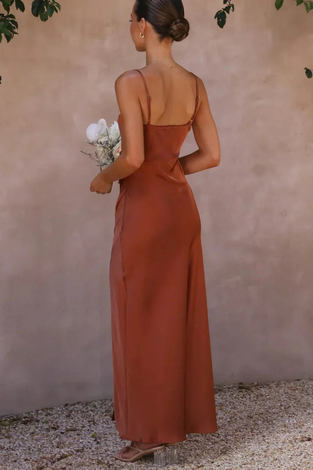 Aurelia · Vestido largo con escote cuadrado