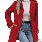 Beatriz · Abrigo entallado de botonadura sencilla, en rojo